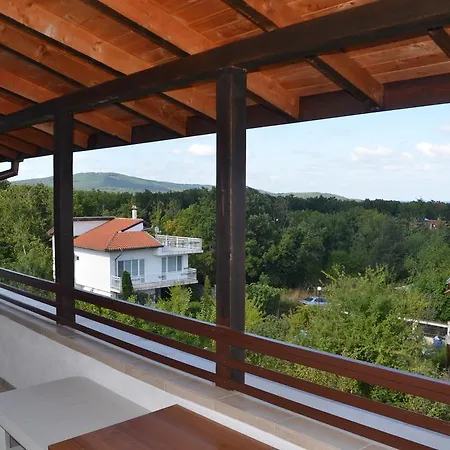 Apartamento Zapovedni Rai *